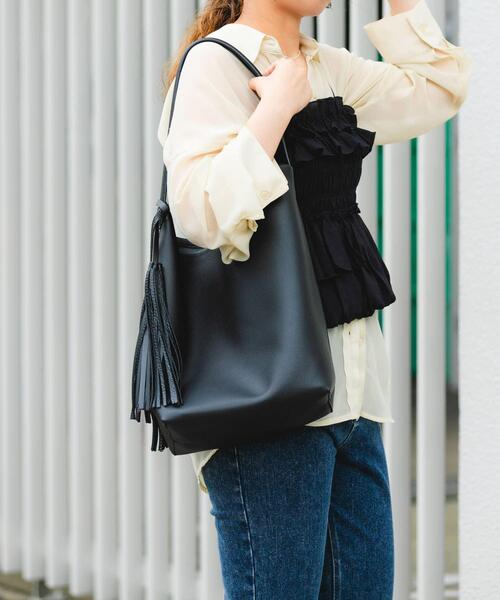 タッセル付シンプルワンハンドルトート（トートバッグ）｜RODE SKO