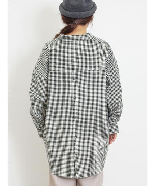 Samansa Mos2(サマンサ モスモス)の「後ろ釦スキッパーチュニック(シャツ/ブラウス・レディース・ブルー/グリーン/ベージュ/ブラック/オレンジ・F)」の20枚目の写真