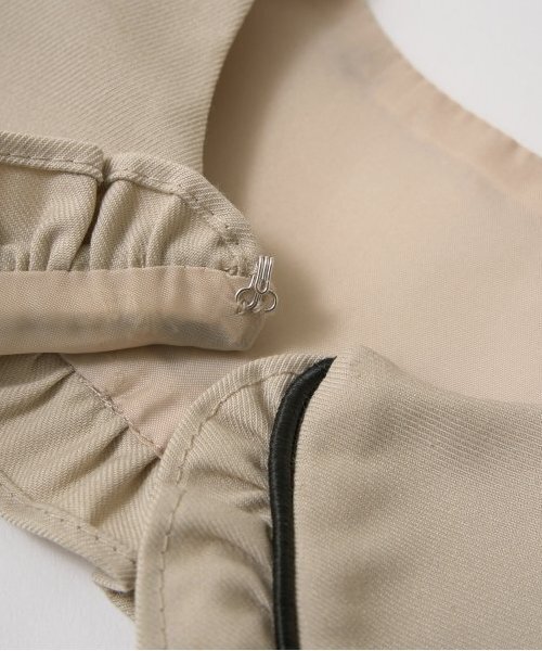 Lycee mine（リセマイン）の「【オケージョン】外せる衿付きワンピース（シャツワンピース・キッズ・ブラック/ライトベージュ/グレー・130cm/120cm/110cm/100cm）」の8枚目の写真