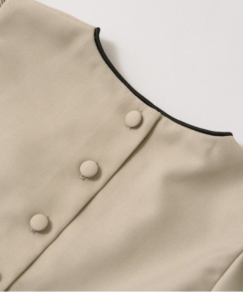 Lycee mine（リセマイン）の「【オケージョン】外せる衿付きワンピース（シャツワンピース・キッズ・ブラック/ライトベージュ/グレー・130cm/120cm/110cm/100cm）」の10枚目の写真