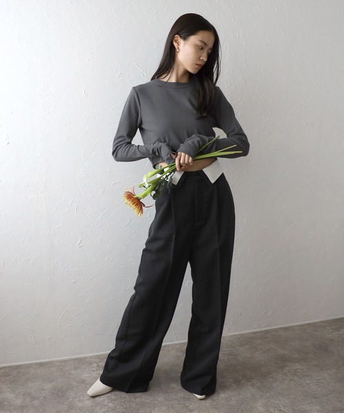 ENC（エンク）の「cropped crew neck pullover / クロップドクルーネックプルオーバー（Tシャツ/カットソー・レディース・チャコールグレー/オフホワイト/ブラック・FREE）」の20枚目の写真