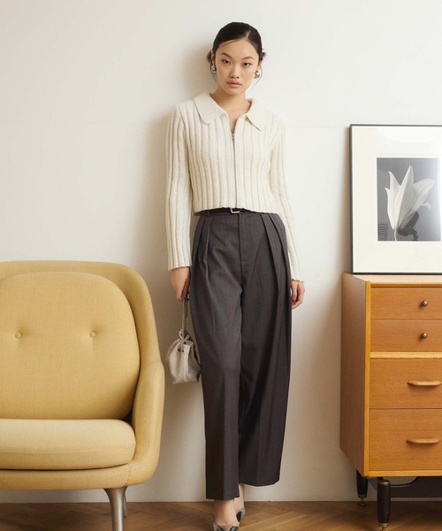 Edit Sheen(エディットシーン)の「タックトラウザーパンツ(その他パンツ・レディース・アイボリー/チャコールグレー・M/S)」の3枚目の写真