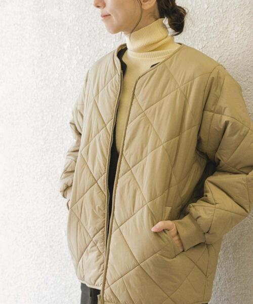 ITEMS URBANRESEARCH(アイテムズ アーバンリサーチ)の「中綿キルトノーカラージャケット(ダウンジャケット/コート・レディース・チャコールグレー/ベージュ/ライトベージュ・FREE)」の6枚目の写真