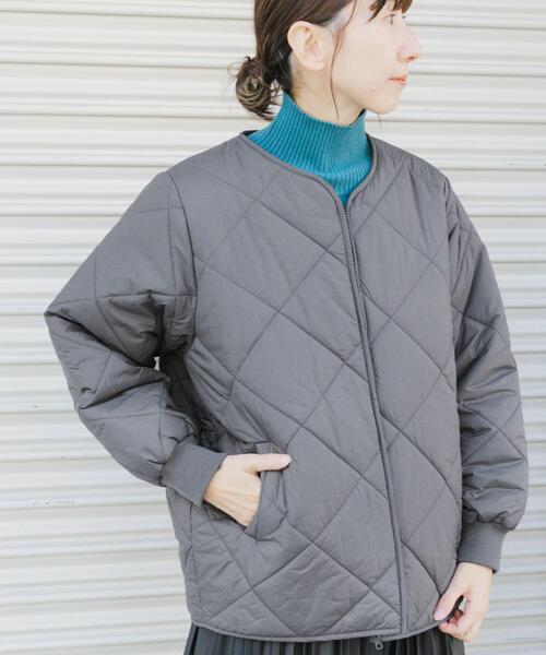 ITEMS URBANRESEARCH(アイテムズ アーバンリサーチ)の「中綿キルトノーカラージャケット(ダウンジャケット/コート・レディース・チャコールグレー/ベージュ/ライトベージュ・FREE)」の20枚目の写真