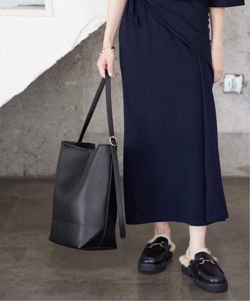 SLOBE IENA(スローブイエナ)の「《追加4》SLOBE スクエアトートバッグ(トートバッグ・レディース・ブラウン/ブラック・FREE)」の9枚目の写真