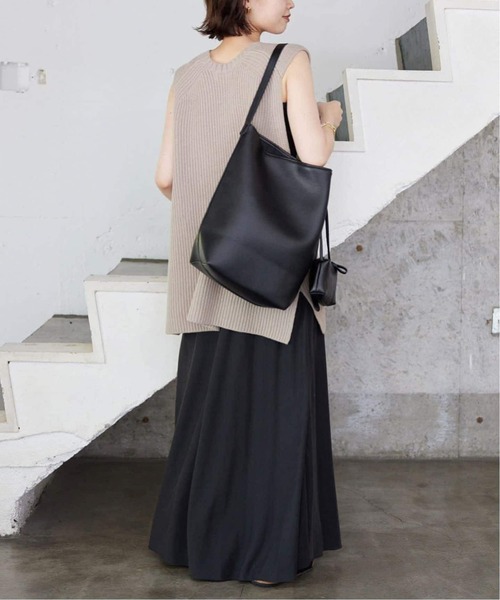 SLOBE IENA(スローブイエナ)の「《追加4》SLOBE スクエアトートバッグ(トートバッグ・レディース・ブラウン/ブラック・FREE)」の15枚目の写真