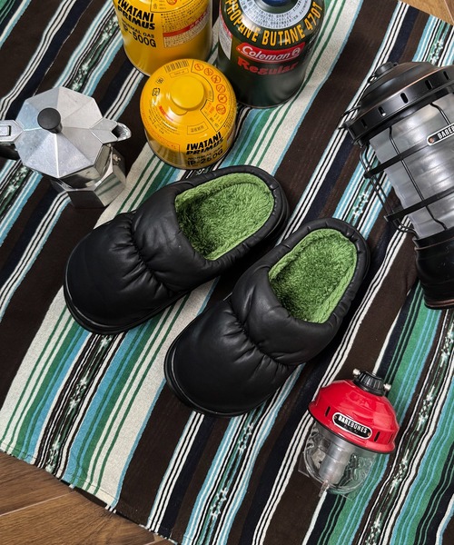 CALIFORNIA OUTFITTERS(カリフォルニア アウトフィッターズ)の「2-11E91 ダウン調 もこもこ あったか スリッパ ルームシューズ 防寒(サンダル・レディース・ブラック/ブラウン・40-41/38-39/36-37)」の5枚目の写真