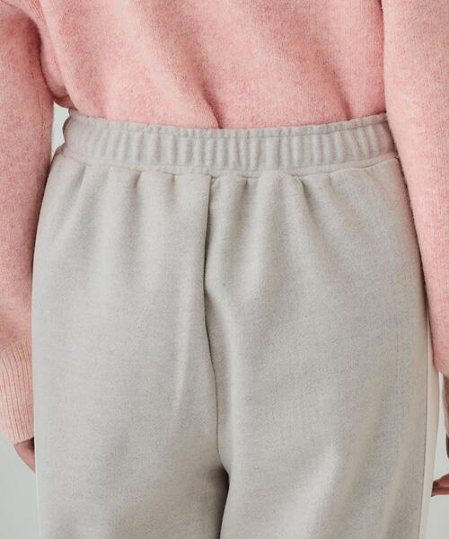 SHOO・LA・RUE（シューラルー）の「【S-LL】脚のラインをきれいに見せる サイドライン起毛イージーパンツ（その他パンツ・レディース・ブラック/ライトグレー・02/01/04/03）」の15枚目の写真