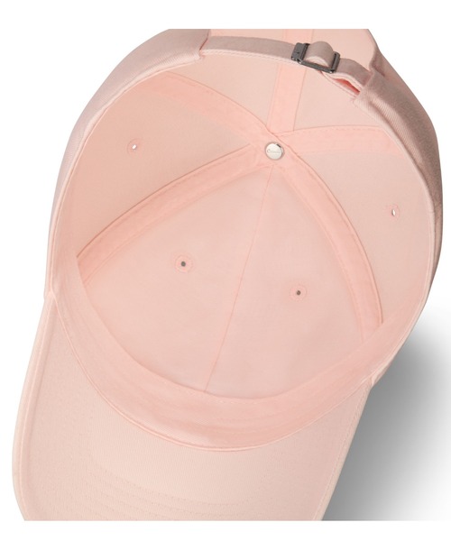 NIKE（ナイキ）の「【NIKE】ナイキ クラブ アンストラクチャード フォーチュラ ウッシュ キャップ（キャップ・レディース・ネイビー/グレー/ピンク/ベージュ系その他2/ホワイト/ブラック・FREE）」の18枚目の写真