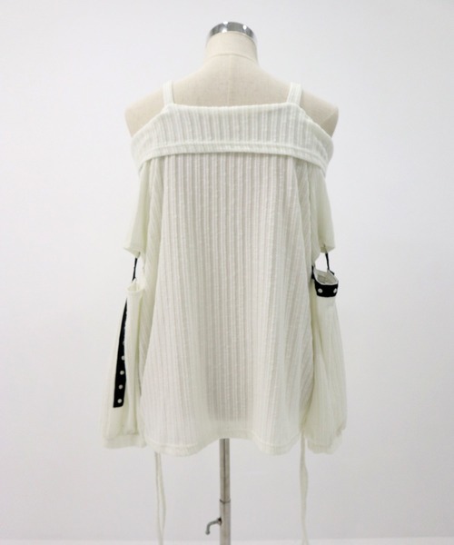 Diable baiser（ディアブルベーゼ）の「オフショル骨ロゴリブニットソートップス【大きいサイズ有】（Tシャツ/カットソー・レディース・グレー・LARGE/MEDIUM/4L/3L/LL）」の3枚目の写真