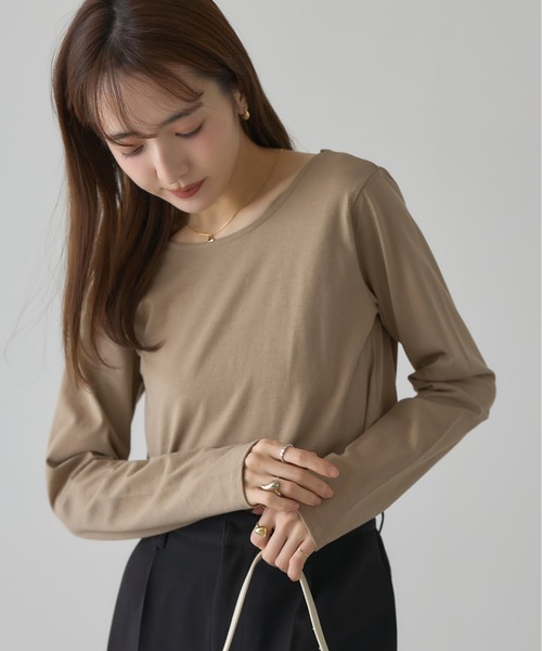 &. NOSTALGIA(アンドドットノスタルジア)の「【ZOZO限定】ラウンドネックTシャツ(Tシャツ/カットソー・レディース・グレー/ホワイト/ベージュ・M)」の16枚目の写真