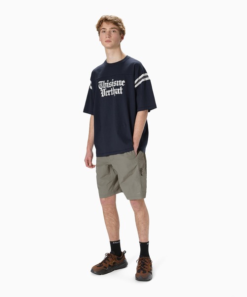 thisisneverthat(ディスイズネバーザット)の「Football Tee(Tシャツ/カットソー・メンズ・グレー/ネイビー・XL/L/M/S)」の6枚目の写真