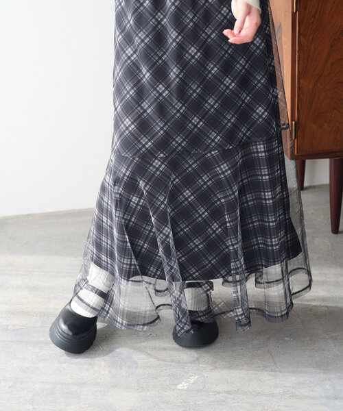 Kastane（カスタネ）の「チェックシアースカート（スカート・レディース・ブラック/ブラウン・FREE）」の8枚目の写真