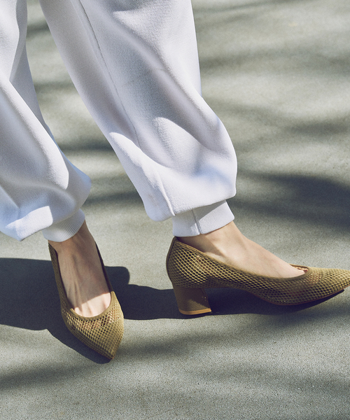 LE TALON(ルタロン)の「《追加2》4.5cmポインテッドネットパンプス(パンプス・レディース・カーキ/アイボリー/ブラック×ブラック/ベージュ・21/21.5/22cm/22.5cm/23cm/23.5cm/24cm/24.5cm/25cm/25.5cm)」の21枚目の写真