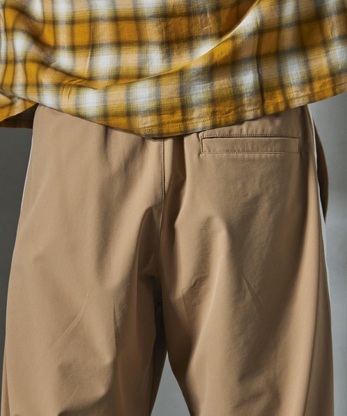 JOURNAL STANDARD relume（ジャーナルスタンダード　レリューム）の「【ZOZO限定】サイドラインパンツ（その他パンツ・メンズ・ネイビー/ベージュ/ブラック・XS/S/M/L/XL）」の9枚目の写真