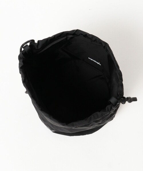 Topologie（トポロジー）の「Topologie /  REVERSIBLE BUCKET（ハンドバッグ・レディース・ブラック/オリーブ/レッド・ONE SIZE）」の11枚目の写真