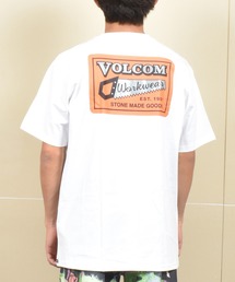 VOLCOM（ボルコム）の「【ムラサキスポーツ限定】VOLCOM/ボルコム 半袖 Tシャツ バックプリント MURASAKI SAWSTONE WW SST A5202501（Tシャツ/カットソー）」