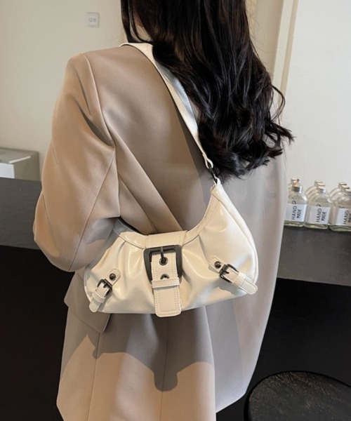 美品 KMRii 現行 ボディバッグ 本革 スタッズ ベルト Y2K KMRii Belt Bag Waist Bag 6650 | eBay