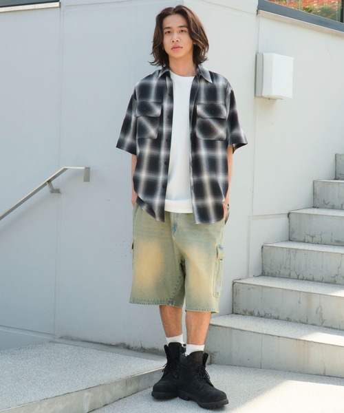 WEGO(ウィゴー)の「WEGO/イージーバギーデニムカーゴショーツ(デニムパンツ・メンズ・ブラック系2/ブラック系3/スカイブルー・SMALL/MEDIUM/LARGE)」の14枚目の写真