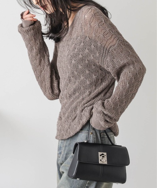 AMELY(エミリー)の「かぎ編みニットトップス(その他トップス・レディース・アイボリー/ブラック/グレー系/モカ・フリー)」の11枚目の写真