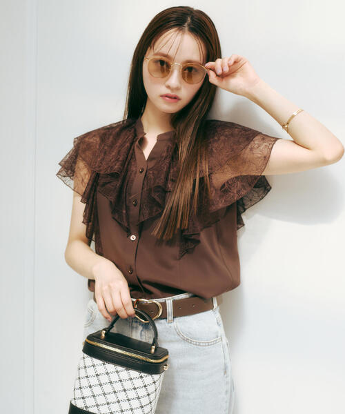 PROPORTION BODY DRESSING(プロポーションボディドレッシング)の「レースラッフルブラウス / 1215110500(シャツ/ブラウス・レディース・ネイビー/ブラウン/ホワイト系その他・FREE)」の4枚目の写真