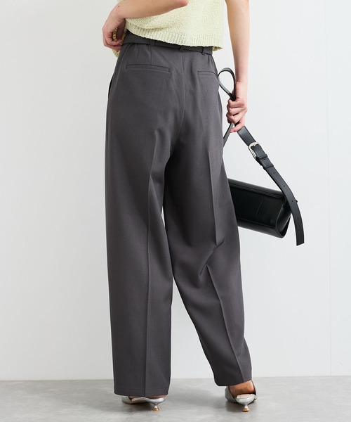 VIS（ビス）の「【新色追加】【防シワ/接触冷感】ベルトディテールタックワイドスラックスパンツ（スラックス・レディース・チャコールグレー/サックスブルー/ベージュ系その他2/ブラック/ライトグリーン・M/S/SS）」の13枚目の写真
