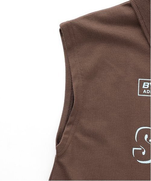 by LOVEiT（バイラビット）の「【Cuugal掲載】ハーフジップ半袖Ｔシャツ（Tシャツ/カットソー・キッズ・ブラック/オフホワイト/ブラウン・120cm/130cm/140cm/150cm/160cm）」の7枚目の写真