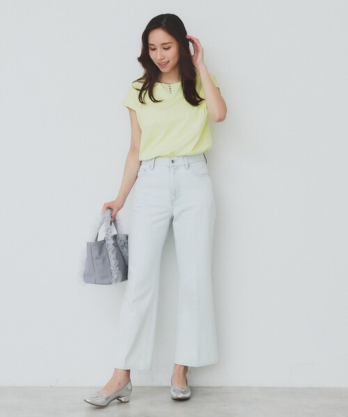 index（インデックス）の「《6色展開/XS-3サイズ》キーネックビジュートップス【UV/接触冷感/洗濯機洗い可】（Tシャツ/カットソー・レディース・チャコールグレー/サックスブルー/ネイビー/オフホワイト/ナチュラル/ライトイエロー系・40/38/42/36/34/44）」の20枚目の写真