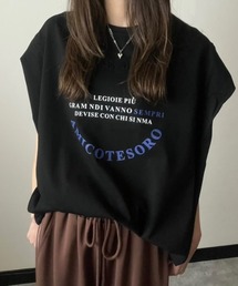 エンボスロゴTシャツ
