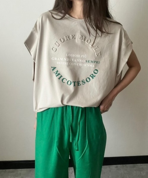 deux amour(ドゥーザムール)の「エンボスロゴTシャツ(Tシャツ/カットソー・レディース・ベージュ/ブラック/ホワイト・FREE)」の14枚目の写真