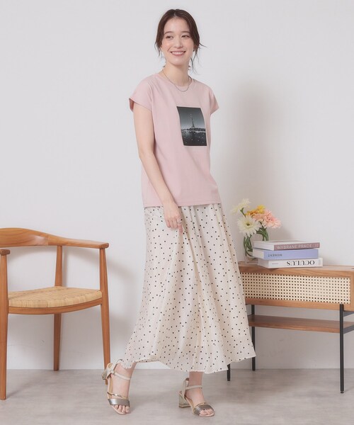 ITS'DEMO（イッツデモ）の「【手洗い可】フォトフレンチTシャツ（Tシャツ/カットソー・レディース・オフホワイト/ライトブルー/ベビーピンク/ブラック・00）」の15枚目の写真