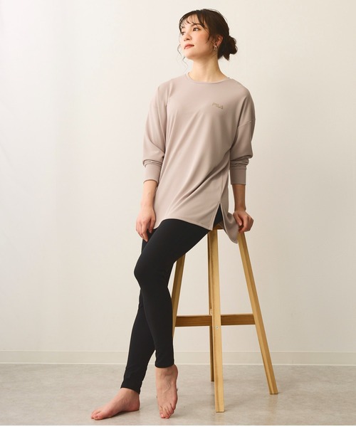 FILA（フィラ）の「マルチウェイ セットアップ 2点セット (ラッシュガード / フィットネスフェア)（ラッシュガード・レディース・ブラック/ベージュ/ラベンダー/ブラウン・MEDIUM/LARGE/X-LARGE/XX-LARGE/XXXX-LARGE/XXX-LARGE）」の20枚目の写真