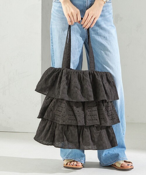 SHIPS(シップス)の「RAJAT:シフリー 刺繍 トート(トートバッグ・レディース・ブラック/ライトホワイト・ONE SIZE)」の2枚目の写真