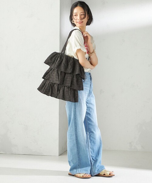 SHIPS(シップス)の「RAJAT:シフリー 刺繍 トート(トートバッグ・レディース・ブラック/ライトホワイト・ONE SIZE)」の14枚目の写真