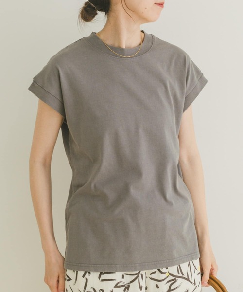 ITEMS URBANRESEARCH（アイテムズ アーバンリサーチ）の「ピグメントフレンチTシャツ（Tシャツ/カットソー・レディース・キャメル/ブラック/グレー・FREE）」の3枚目の写真