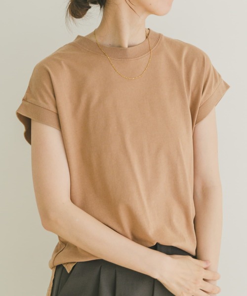 ITEMS URBANRESEARCH（アイテムズ アーバンリサーチ）の「ピグメントフレンチTシャツ（Tシャツ/カットソー・レディース・キャメル/ブラック/グレー・FREE）」の16枚目の写真