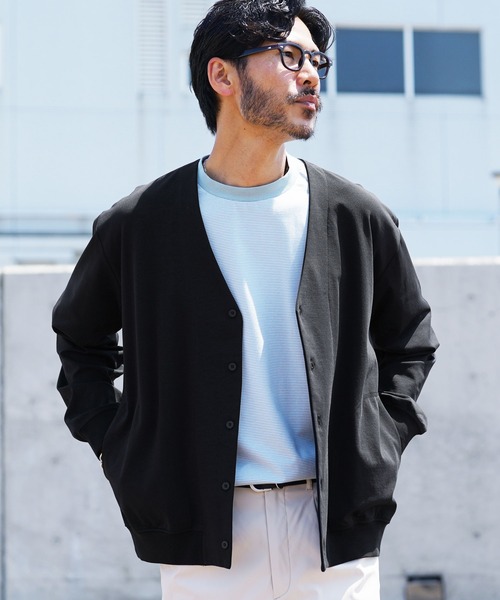 jiggys shop（ジギーズショップ）の「接触冷感 ダブルフェイス素材 ストレッチ Vネック カーディガン（カーディガン/ボレロ・メンズ・ブラック/グレー/ブルー/スミクロ・MEDIUM/LARGE/X-LARGE）」の2枚目の写真
