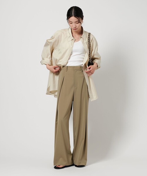 BEAUTY&YOUTH UNITED ARROWS(ビューティーアンドユースユナイテッドアローズ)の「タックワイドパンツ -吸水速乾/接触冷感-(スラックス・レディース・オリーブ/ダークブラウン/ダークグレー・S/XS/M)」の7枚目の写真