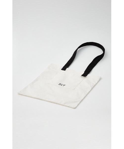 SLY（スライ）の「【WEB限定】POCKET LOGO TOTE BAG ポケット ロゴ トートバッグ（トートバッグ・レディース・ホワイト/レッド/ピンク/ブラック/ブルー・FREE）」の7枚目の写真