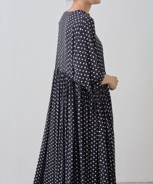 新品 BEARDSLEY（ビアズリー）の「ドットギャザーワンピース ワンピース