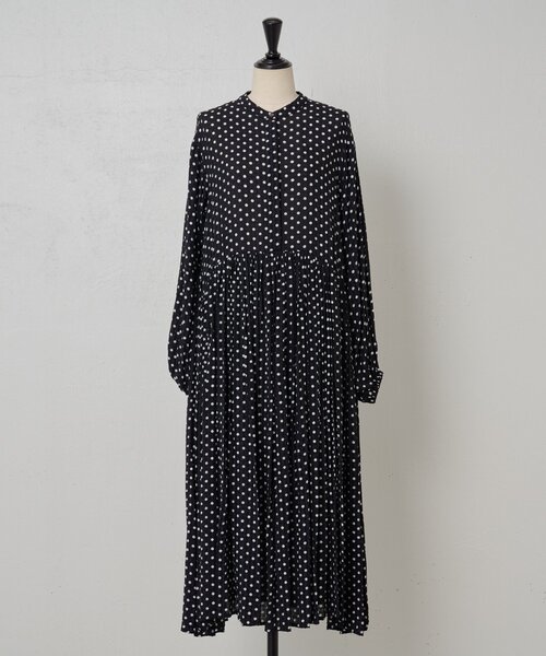 BEARDSLEY（ビアズリー）の「ドットギャザーワンピース