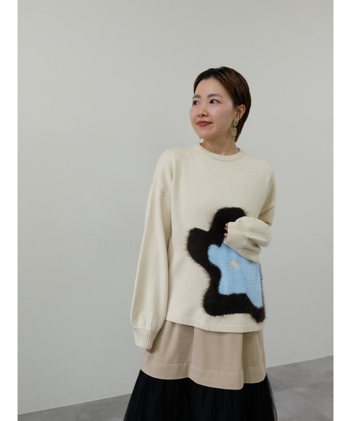 DOLLUPOOPS（ドールアップウップス）の「フラワーモチーフニットトップス（ニット/セーター・レディース・アイボリー/ピーコックグリーン系/ネイビー・38）」の9枚目の写真