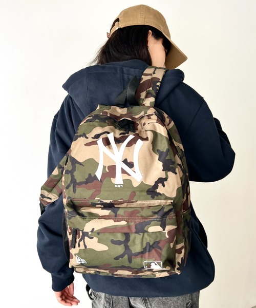 NEW ERA(ニューエラ)の「NEW ERA(ニューエラ)/MLB STADIUM BAG/軽量 A4収納可能 バックパック リュック ニューヨークヤンキース(バックパック/リュック・レディース・ブラウン系カモフラージュ/ブラック・FREE)」の10枚目の写真