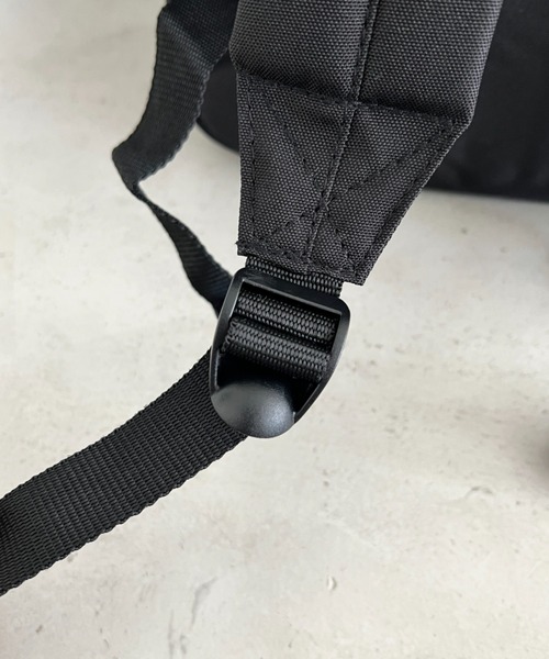 NEW ERA(ニューエラ)の「NEW ERA(ニューエラ)/MLB STADIUM BAG/軽量 A4収納可能 バックパック リュック ニューヨークヤンキース(バックパック/リュック・レディース・ブラウン系カモフラージュ/ブラック・FREE)」の19枚目の写真