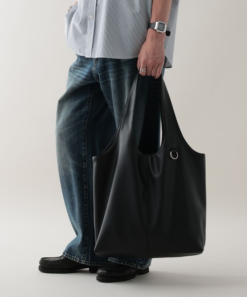 SYNTHETIC LEATHER ROUND TOTE BAG / シンセティックレザー/ラウンド