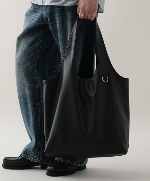 SYNTHETIC LEATHER ROUND TOTE BAG / シンセティックレザー/ラウンド