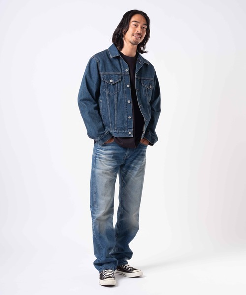 Levi's（リーバイス）の「Levi's/リーバイス BLUETAB(TM) 505(TM) レギュラーフィットジーンズ ミディアムインディゴ MADE IN JAPAN（デニムパンツ・メンズ・インディゴブルー・W28 L32/W30 L32/W32 L32/W34 L32/W36 L32）」の4枚目の写真
