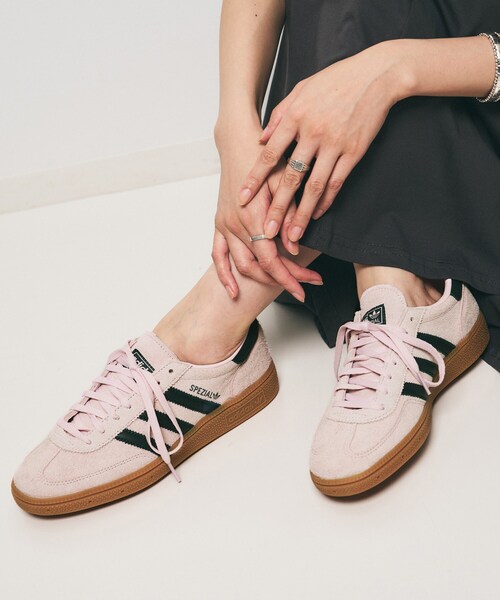 UNTITLED（アンタイトル）の「【adidas】HANDBALL SPEZIAL（スニーカー・レディース・ピンク系/ダークブラウン・45/35/25）」の7枚目の写真
