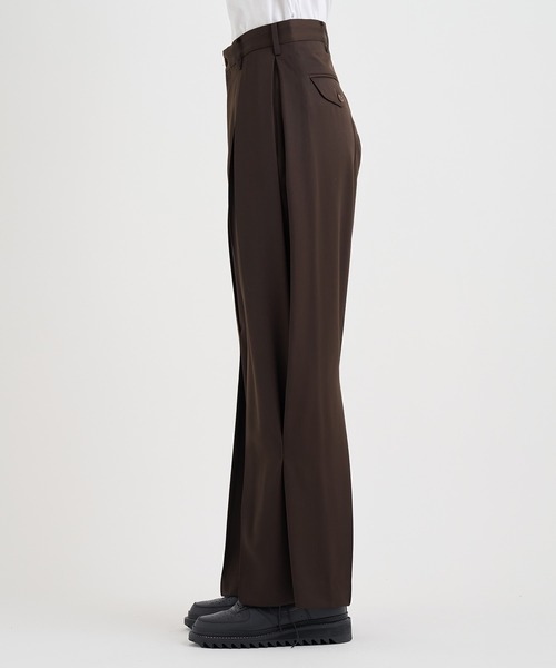 KHOKI / コッキ】Tuck-detail pants（スラックス）｜KHOKI（コッキ）の