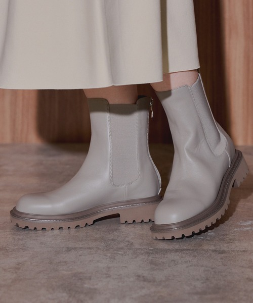 NICAL（ニカル）の「【NICAL】サイドゴアボリュームソールブーツ/554402（ブーツ・レディース・アイボリー/ブラック/グレー/ブラック系その他4・X-LARGE/SMALL/LARGE/MEDIUM）」の13枚目の写真